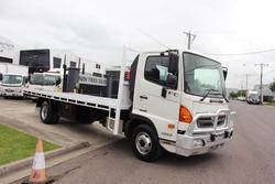 2013 Hino 500 Series FC1022 Medium WHITE