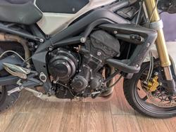 2012 Triumph STREET TRIPLE WHITE