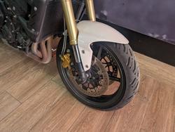 2012 Triumph STREET TRIPLE WHITE