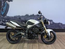 Triumph Street Triple