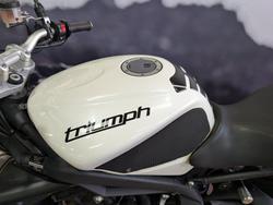 2012 Triumph STREET TRIPLE WHITE