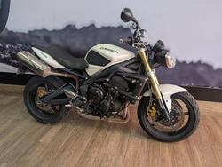 2012 Triumph STREET TRIPLE WHITE