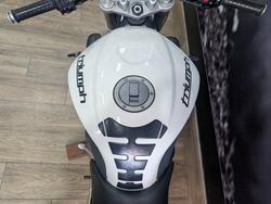 2012 Triumph STREET TRIPLE WHITE