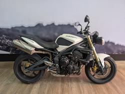 2012 Triumph STREET TRIPLE WHITE