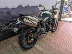 2012 Triumph STREET TRIPLE WHITE