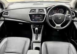 2016 Suzuki S-Cross Turbo Prestige JY Cool White