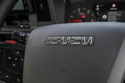 2025 Isuzu N Series NMR 65/45-150 DT D25