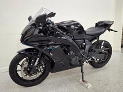 2021 YAMAHA YZF-R7LA Black