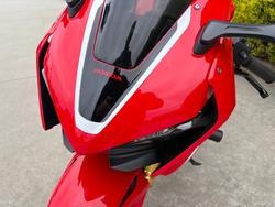 2017 Honda CBR1000RR (FIREBLADE) ABS Red