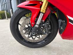 2017 Honda CBR1000RR (FIREBLADE) ABS Red