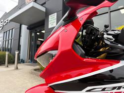 2017 Honda CBR1000RR (FIREBLADE) ABS Red