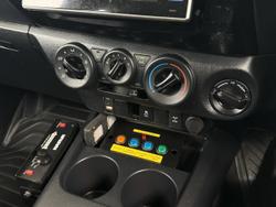 2018 Toyota Hilux SR