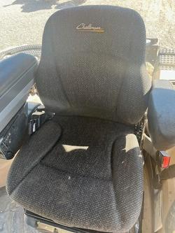 2019 Challenger Mt738