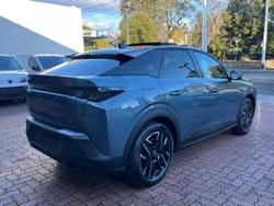 2025 Peugeot 3008 GT Premium Hybrid