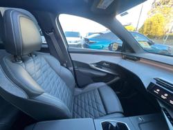 2025 Peugeot 3008 GT Premium Hybrid