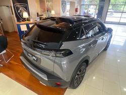 2025 Peugeot 2008 GT Hybrid
