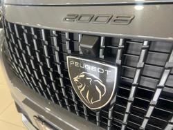 2025 Peugeot 2008 GT Hybrid