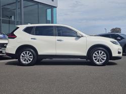 2017 Nissan X-TRAIL ST