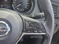 2017 Nissan X-TRAIL ST