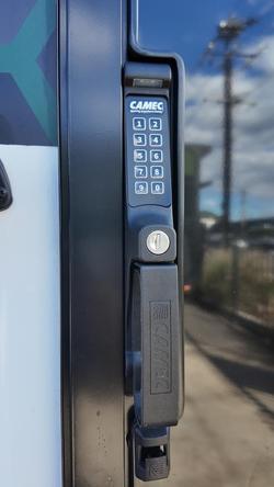 2026 Platinum 19'6 Terra Cafe