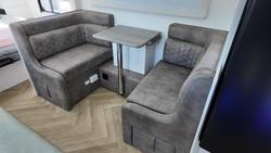 2026 Platinum 19'6 Terra Cafe