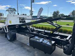 2025 Hino 300 Series 921