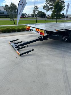 2025 Hino 300 Series 921