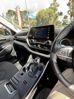 2021 Toyota Kluger GX