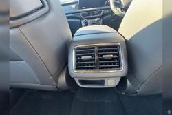 2025 Mahindra XUV700 AX7L