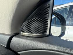 2025 Mahindra XUV700 AX7L