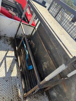 2017 Isuzu F Series FRR110-260