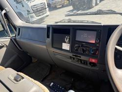 2017 Isuzu F Series FRR110-260