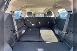 2025 Mahindra XUV700 AX7L