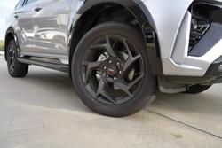 2025 Isuzu MU-X X-TERRAIN