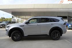 2025 Isuzu MU-X X-TERRAIN