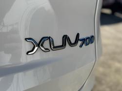 2025 Mahindra XUV700 AX7L