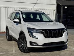 2025 Mahindra XUV700 AX7L