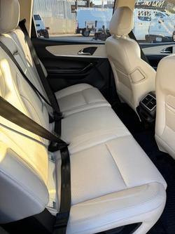 2023 Mahindra XUV700 AX7L Red Rage