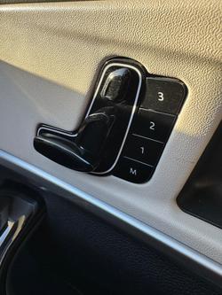 2023 Mahindra XUV700 AX7L Red Rage