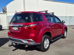 2020 Isuzu MU-X LS-M
