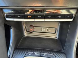 2022 MG ZST Excite MY22 York White