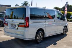 2019 Toyota Granvia VX