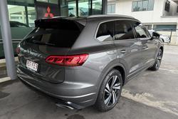 2022 Volkswagen Touareg 210TDI R-Line