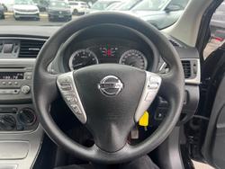 2013 Nissan Pulsar ST