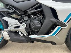 2026 CFMOTO 2026 CF MOTO 450CC 450 SR S Road NEBULA WHITE