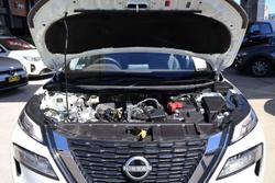 2024 Nissan X-TRAIL ST