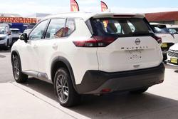 2024 Nissan X-TRAIL ST