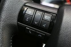 2023 Toyota Hilux SR5