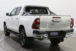 2023 Toyota Hilux SR5