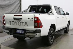 2023 Toyota Hilux SR5